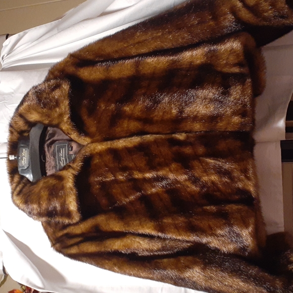 Terry Lewis Jackets & Blazers - TERRY LEWIS - VINTAGE - FAUX FUR COAT - ANIMAL PRINT - SIZE 2X